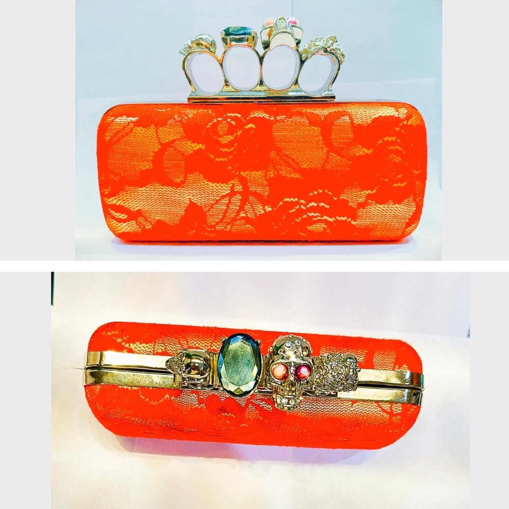 Red Knuckle Clutch Bag with Gold Undertone, Elegant Ladies’ Purse for Parties